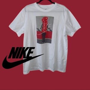 Nike Shoebox Stack Tee